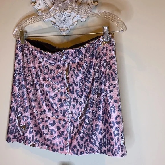 Free People Skinny Sequin Mini Skirt Pink Cheetah. NWT R-16 - Picture 5 of 6